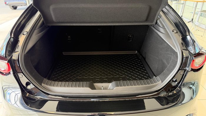 2025 Mazda 3 G20 Pure