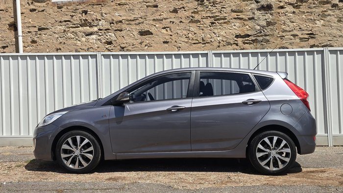 2014 Hyundai Accent SR