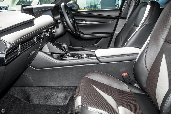 2025 Mazda 3 G20 Touring