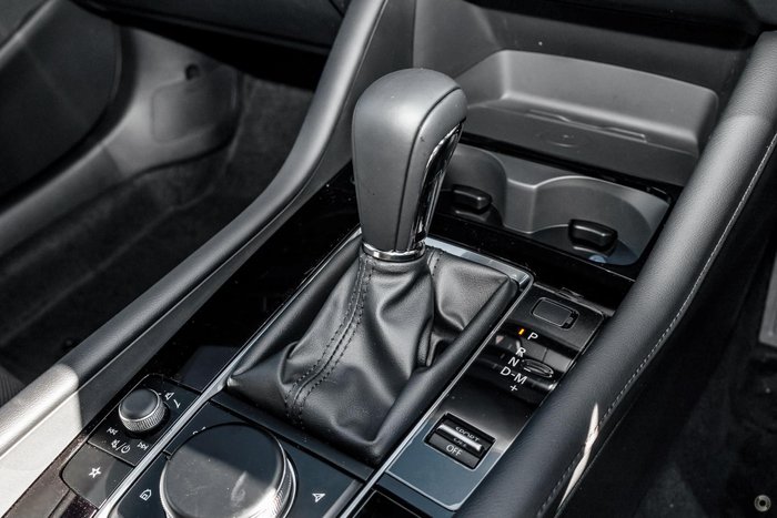 2025 Mazda 3 G20 Touring