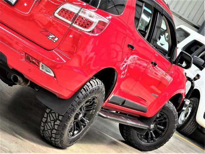 2017 Holden Trailblazer Z71 RG MY18 4X4 Dual Range Absolute Red
