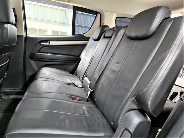 2017 Holden Trailblazer Z71 RG MY18 4X4 Dual Range Absolute Red