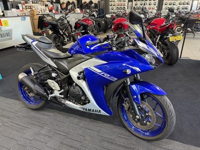 2017 Yamaha YZF-R3 R3 Blue