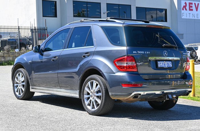 2011 Mercedes-Benz M-Class ML300 CDI BlueEFFICIENCY