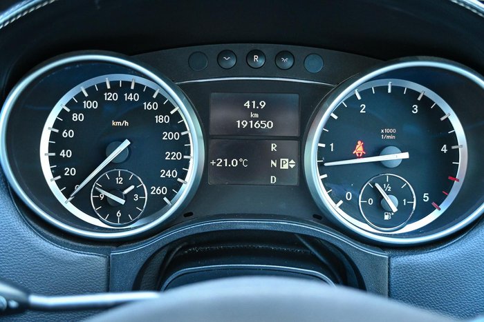 2011 Mercedes-Benz M-Class ML300 CDI BlueEFFICIENCY