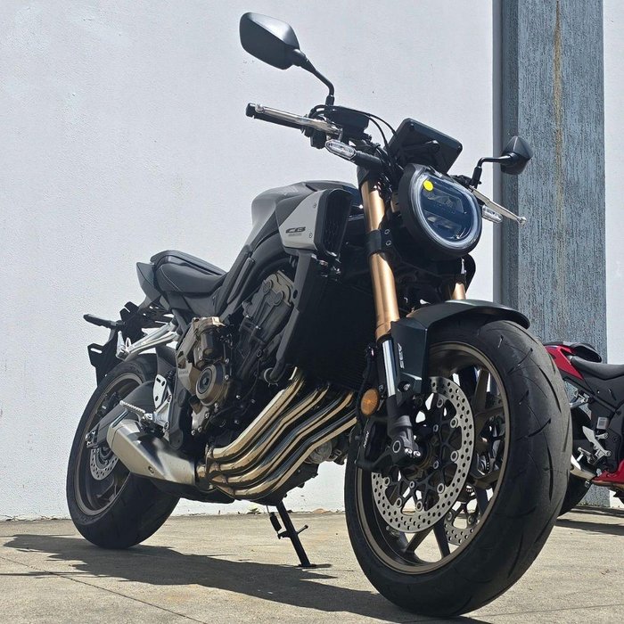 2025 Honda CB650R CB Black