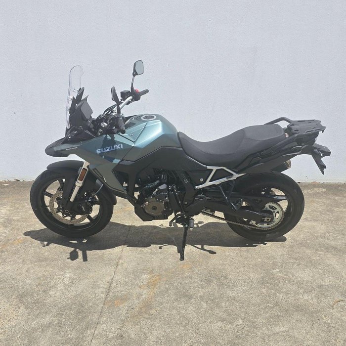 2024 Suzuki V-Strom 800 V-Strom Green