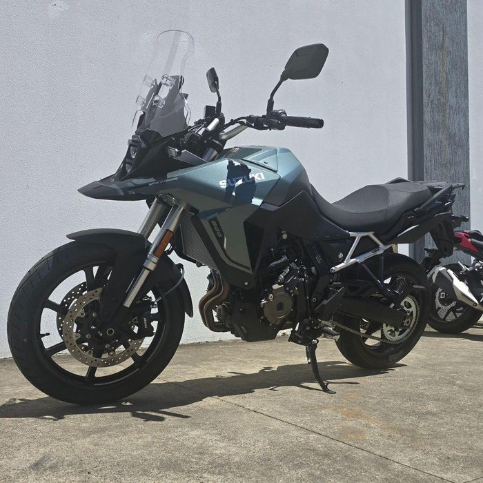 2024 Suzuki V-Strom 800 V-Strom Green