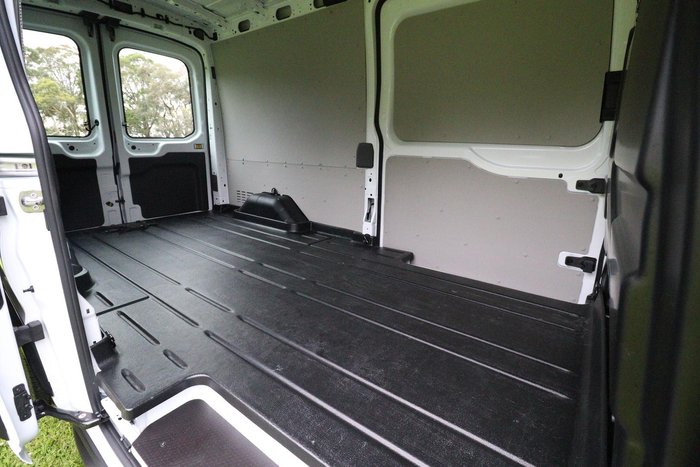 2024 Ford Transit 350L