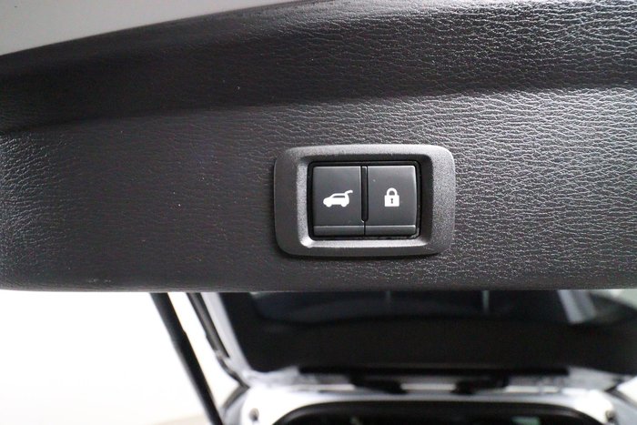 2023 Mitsubishi Outlander Exceed