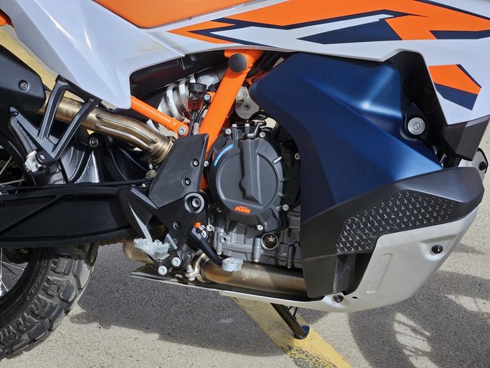 2024 KTM 890 Adventure R