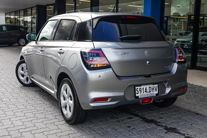 2024 Suzuki Swift Hybrid Plus