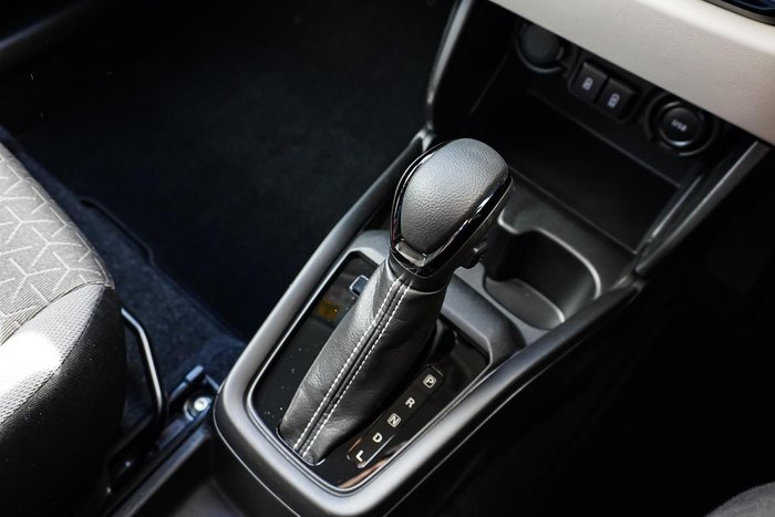 2024 Suzuki Swift Hybrid Plus