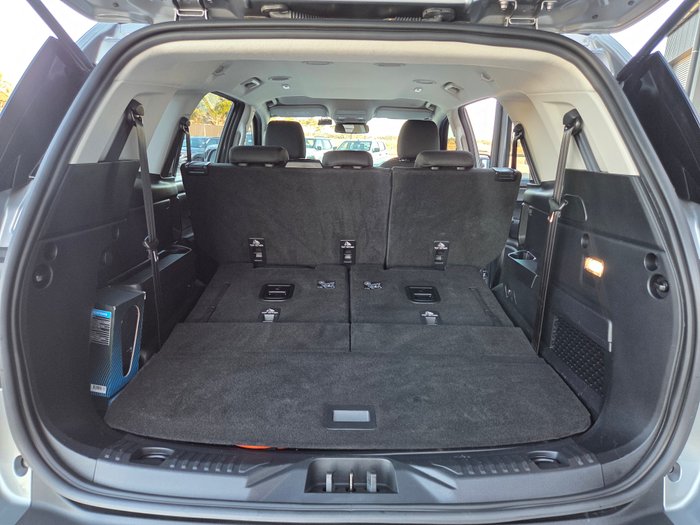 2024 Ford Everest Ambiente