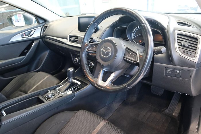 2018 Mazda 3 Maxx Sport