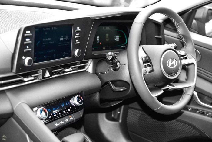 2025 Hyundai i30 Hybrid