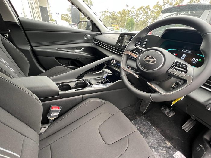 2025 Hyundai i30 Hybrid