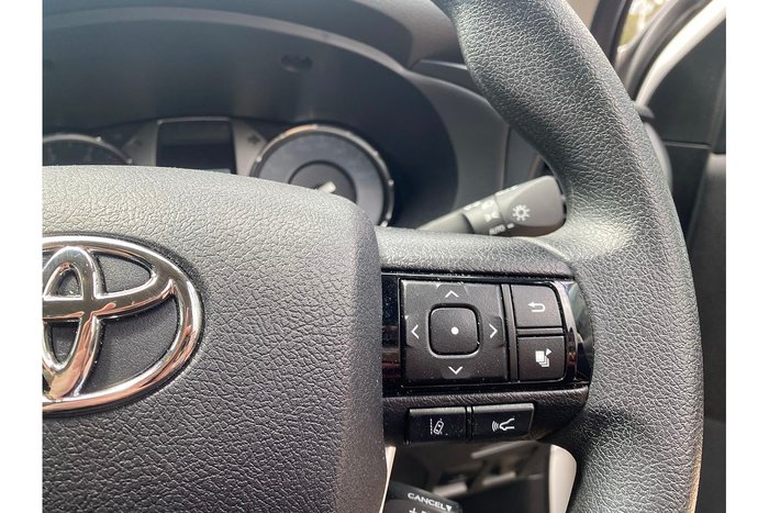 2024 Toyota Hilux SR 48V