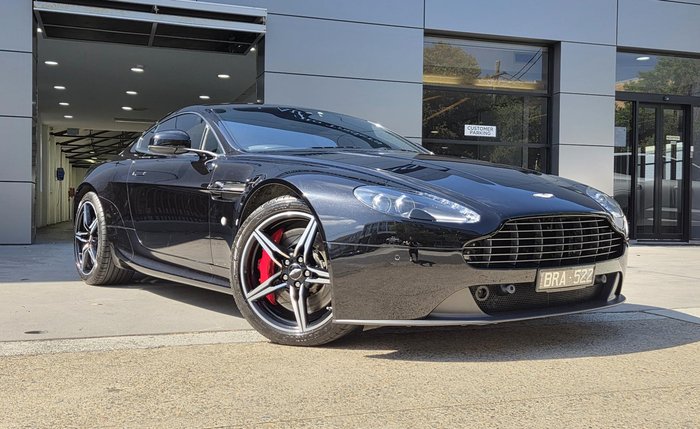2016 Aston Martin V8