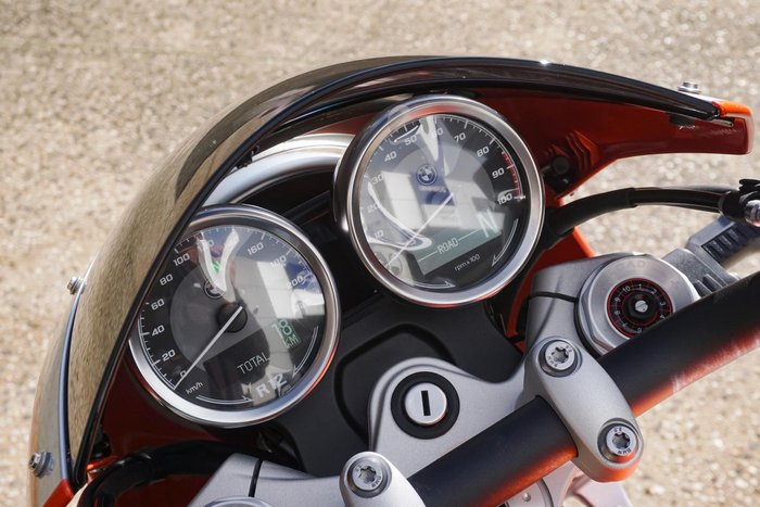 2025 BMW R 12 S R 12 Orange