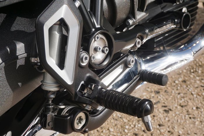 2025 BMW R 12 S R 12 Orange