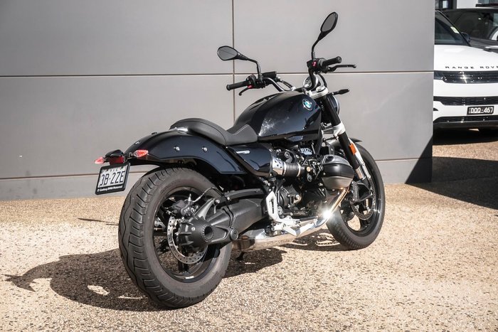 2024 BMW R 12 HL