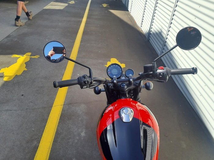 2025 Royal Enfield Hunter 350 Hunter Red