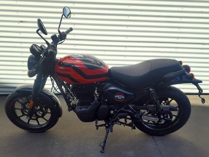 2025 Royal Enfield Hunter 350 Hunter Red