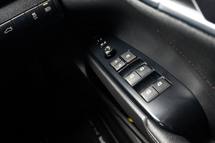 2018 Toyota Camry SL