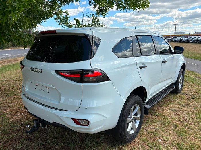 2024 Isuzu MU-X LS-M