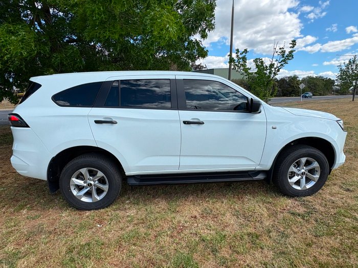 2024 Isuzu MU-X LS-M