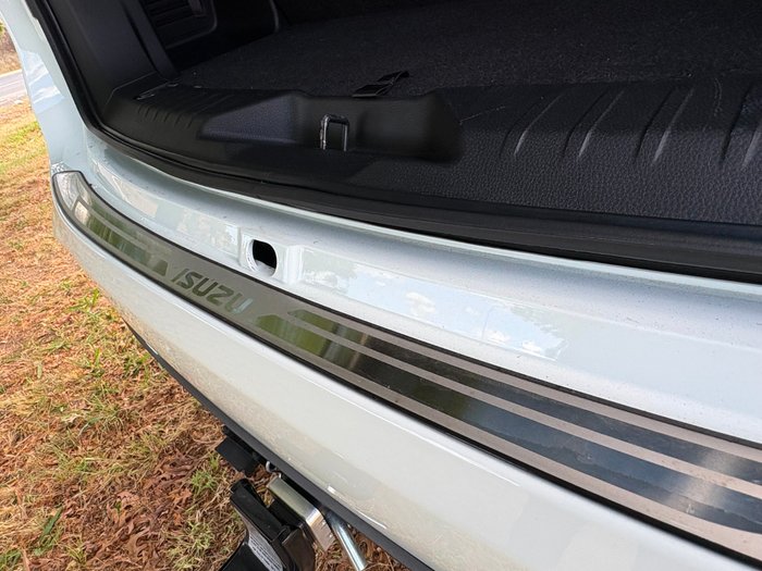 2024 Isuzu MU-X LS-M