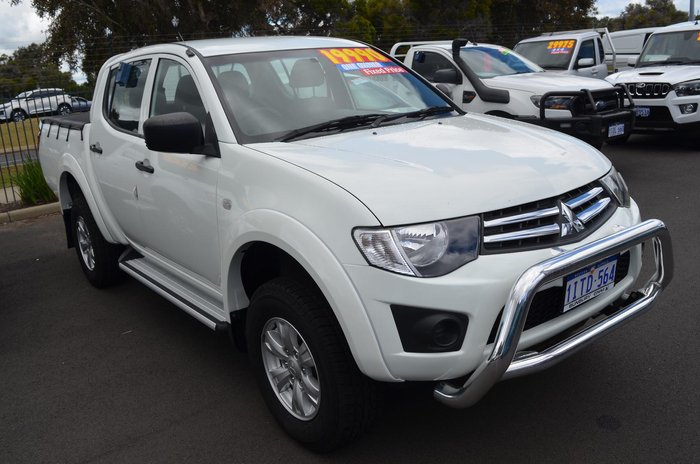 2013 Mitsubishi Triton GLX