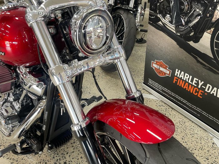 2025 Harley-Davidson Breakout 117 (FXBR) Softail Red