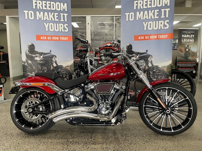 2025 Harley-Davidson Breakout 117 (FXBR) Softail Red