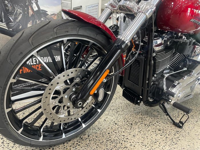 2025 Harley-Davidson Breakout 117 (FXBR) Softail Red