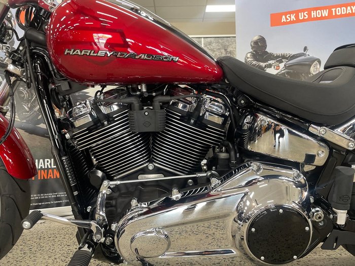 2025 Harley-Davidson Breakout 117 (FXBR) Softail Red