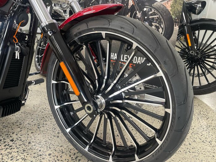 2025 Harley-Davidson Breakout 117 (FXBR) Softail Red