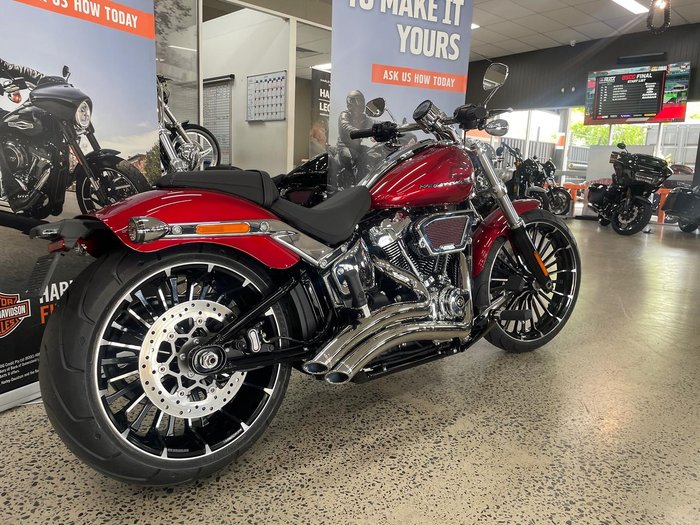 2025 Harley-Davidson Breakout 117 (FXBR) Softail Red