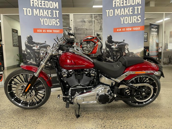 2025 Harley-Davidson Breakout 117 (FXBR) Softail Red
