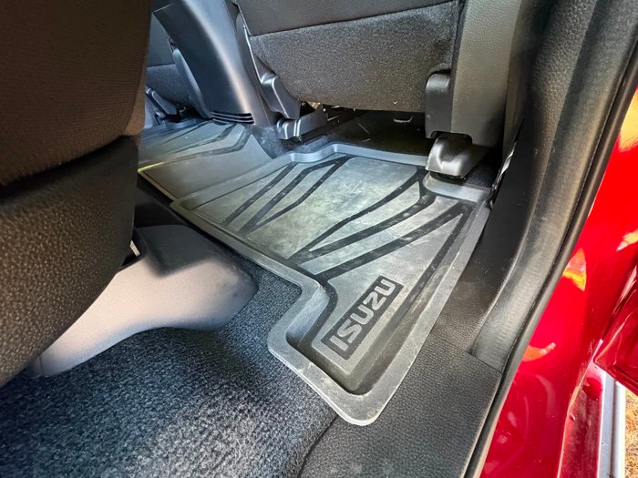 2024 Isuzu MU-X LS-U