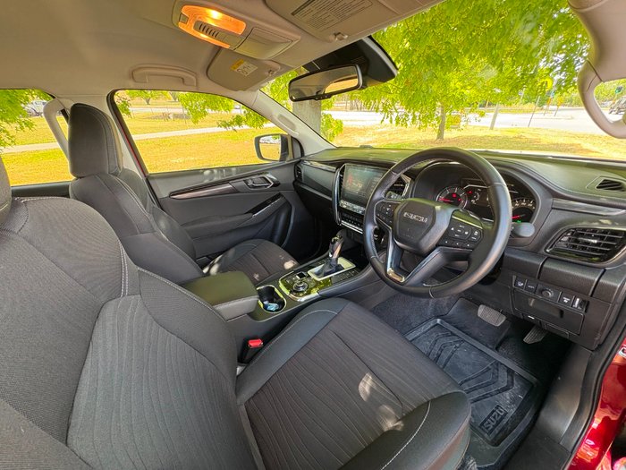 2024 Isuzu MU-X LS-U