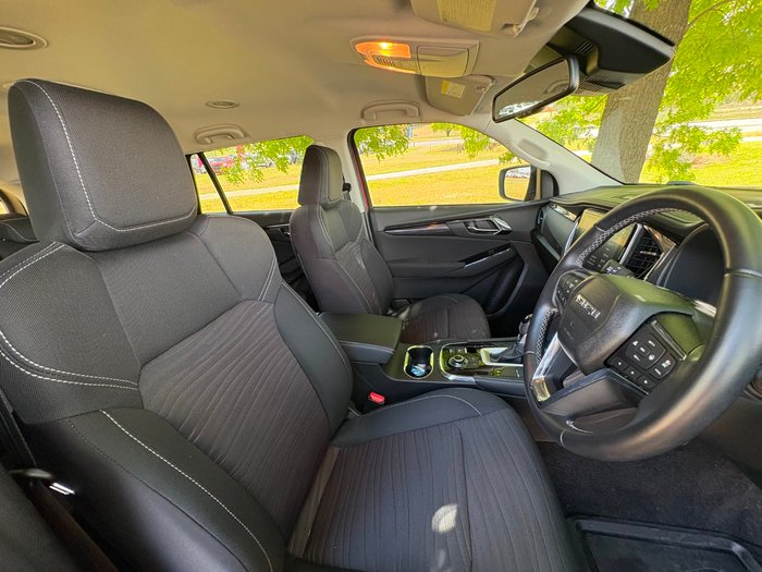 2024 Isuzu MU-X LS-U