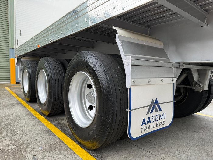 2021 Vawdrey St3 22 Pallet Dry Freight Van, 4.3M 