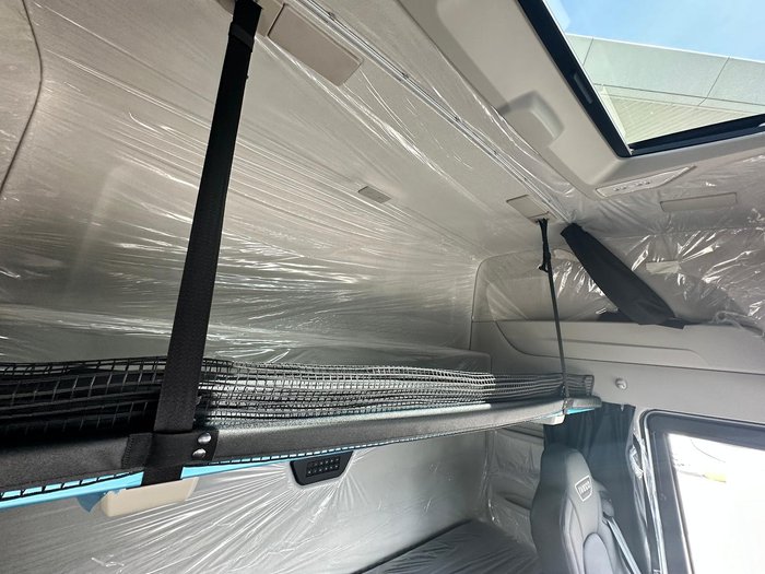 2024 Iveco S-Way AS700