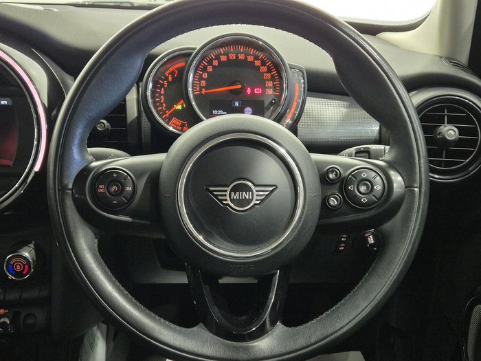 2020 MINI Hatch Cooper