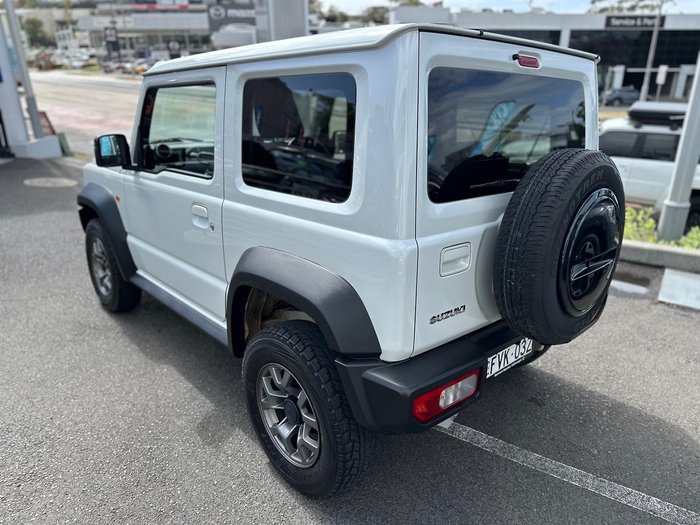 2023 Suzuki Jimny GLX