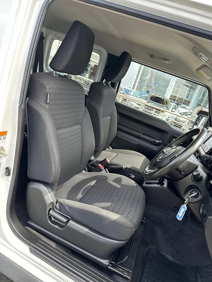 2023 Suzuki Jimny GLX