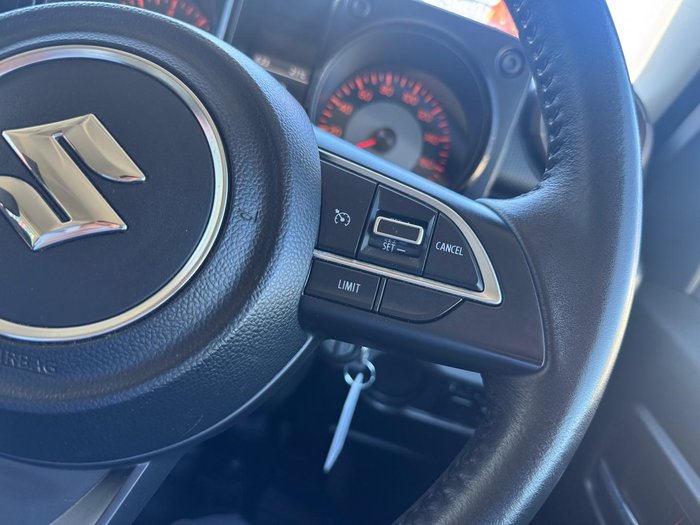 2023 Suzuki Jimny GLX