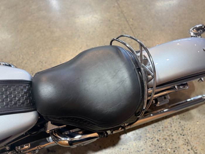 1999 Harley-davidson FLSTS HERITAGE SPRINGER S/TAIL Silver